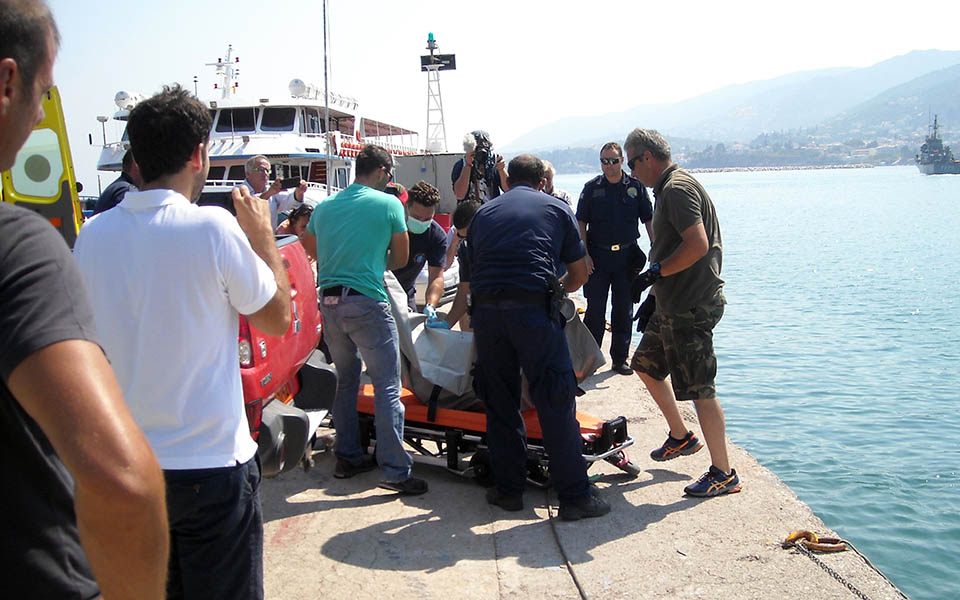 μια-γυναίκα-και-δύο-παιδιά-έχασαν-τη-ζω-2107677