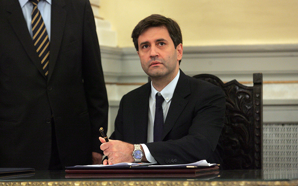 χουλιαράκης-θα-φέρουμε-την-ελάφρυνση-2106106