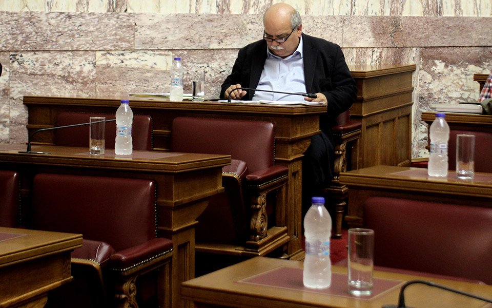 βουλή-επιχείρηση-ανακατανομής-των-γρ-2107266