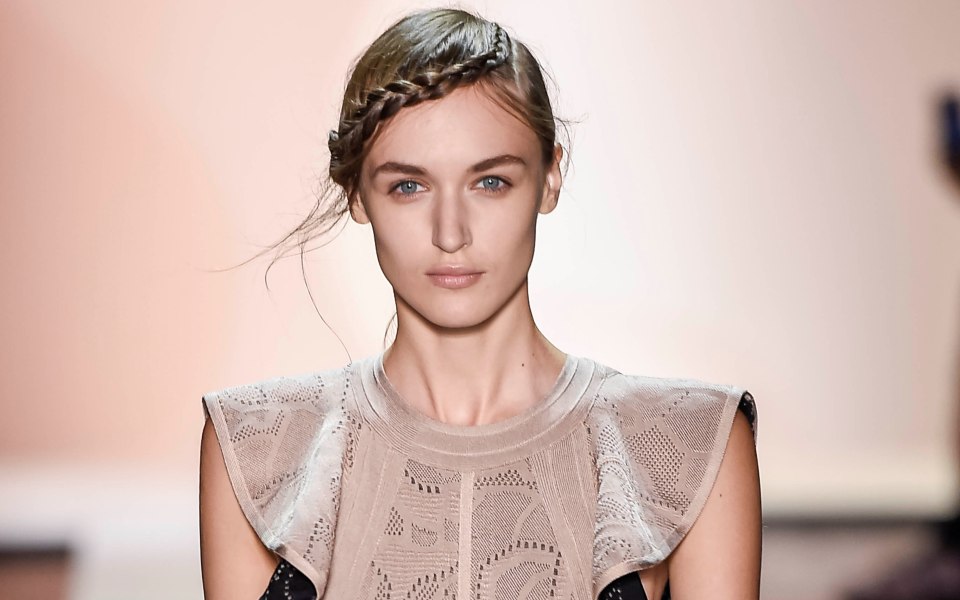 4-μοντέρνα-φθινοπωρινά-χτενίσματα-2106248