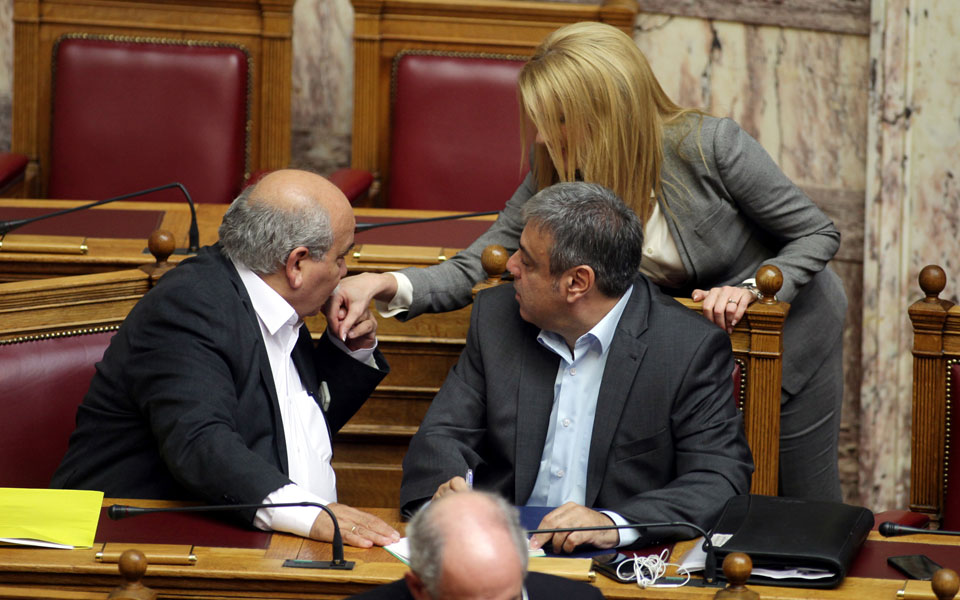 μία-οιονεί-συνέχεια-της-αστακομακαρ-2105074