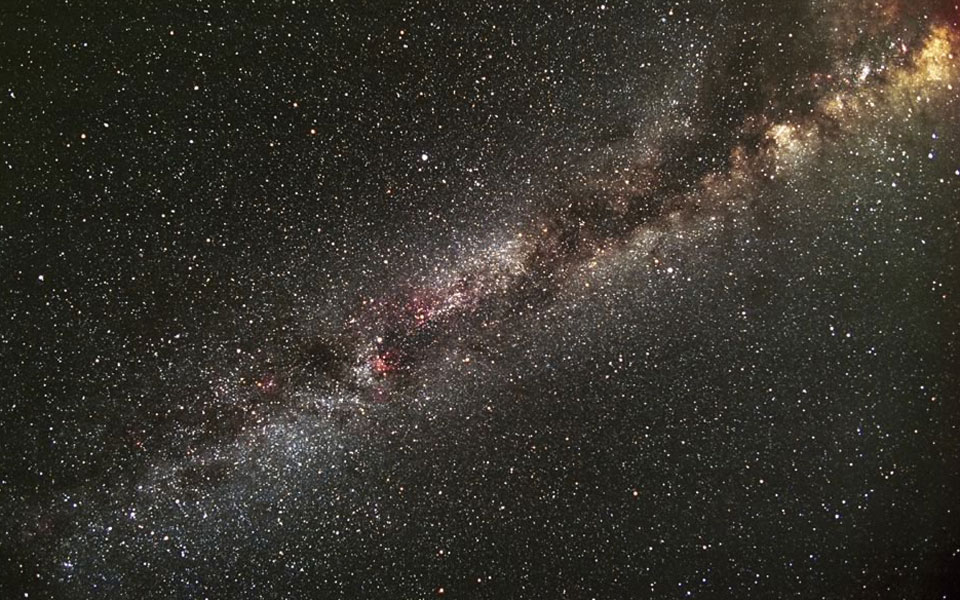 δομές-κατασκευασμένες-από-τα-χέρια-εξ-2106299