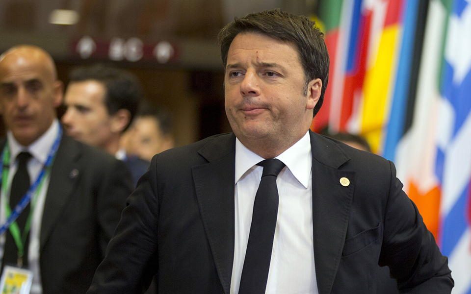 ενοχλημένος-ο-ρέντσι-με-τουσκ-2106292