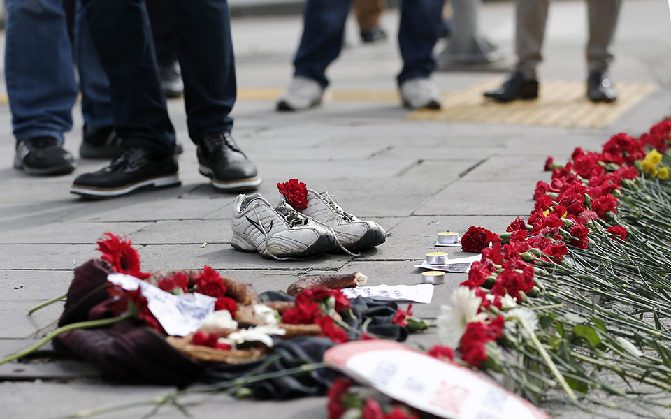 διαμαρτυρία-για-το-τρομοκρατικό-χτύπ-2105701