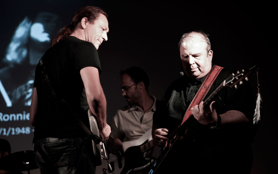 ροκ-και-μπλουζ-και-επιστήμη-2107208