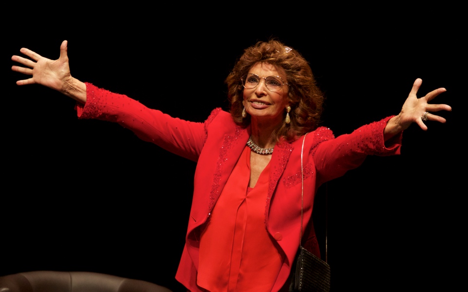 sophia-loren-τα-social-media-υποκαθιστούν-το-ταλέντο-2107201