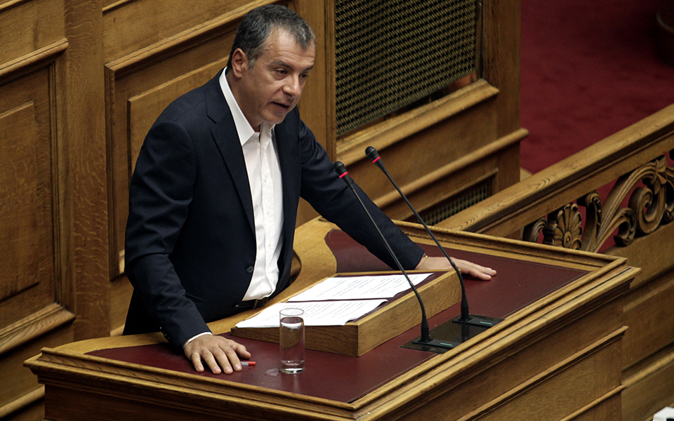 πρωθυπουργική-ομιλία-από-τον-στ-θεο-2104974