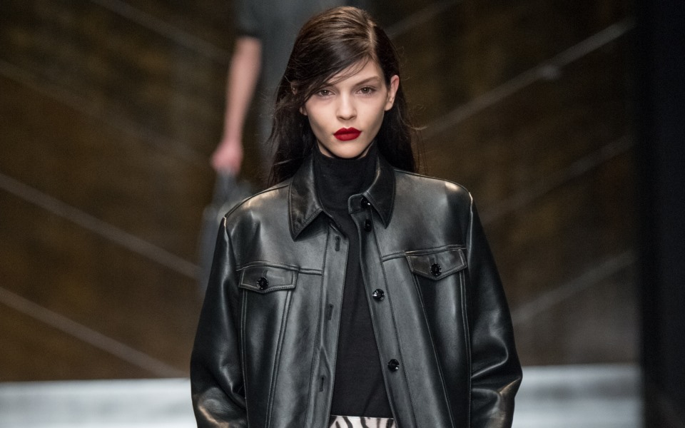 δερμάτινα-jackets-για-στιλάτες-φθινοπωρινέ-2104292