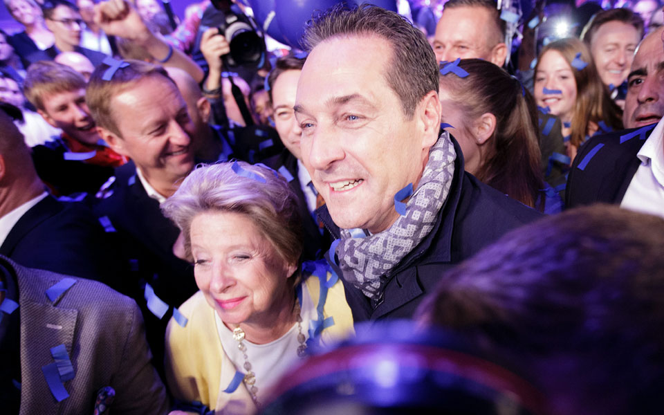 κυριαρχία-σοσιαλδημοκρατών-στις-εκλ-2105767