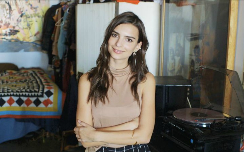 η-emily-ratajkowski-απαντά-στις-73-ερωτήσεις-της-vogue-2104273