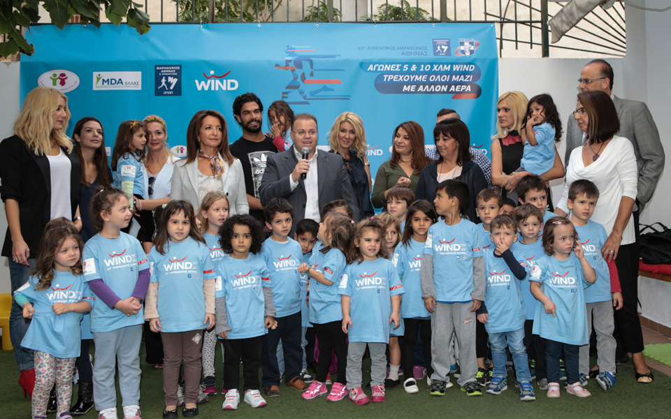 δημοφιλείς-έλληνες-τρέχουν-με-τη-wind-running-team-2106887