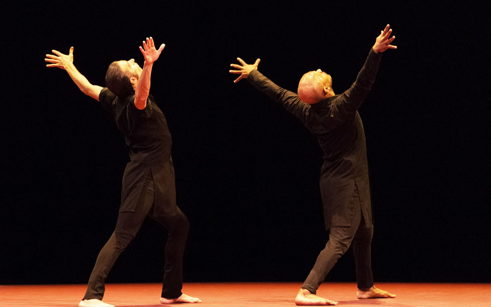 ο-χορός-του-μετανάστη-του-πρόσφυγα-2105097