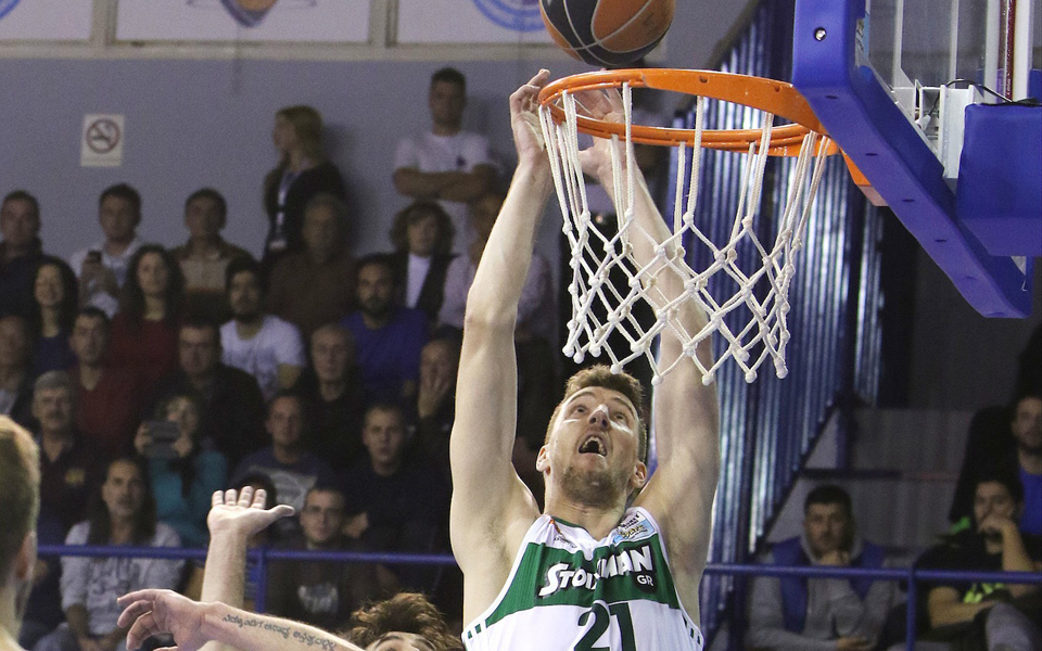 ξεψαχνίζουν-την-αγορά-οι-αιώνιοι-2110629