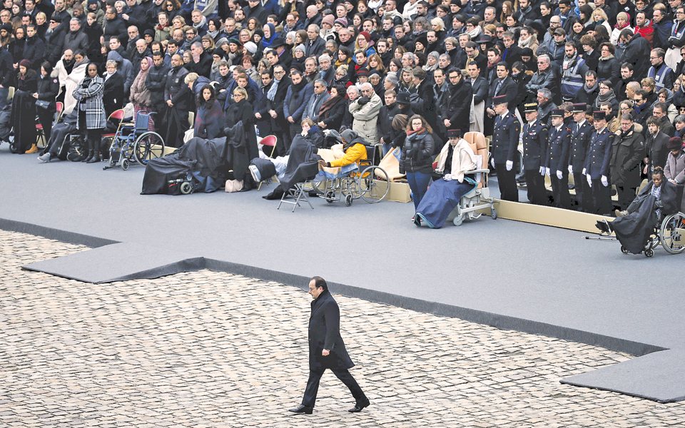 ολάντ-θα-απαντήσουμε-στο-μίσος-με-συνα-2112236