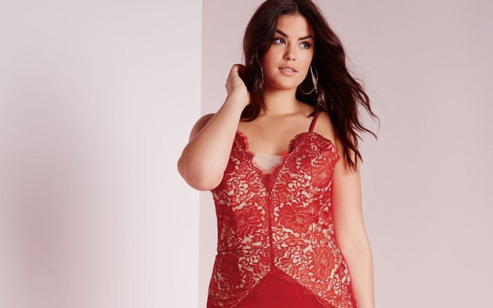 ποια-ρούχα-κολακεύουν-την-σιλουέτα-2111635