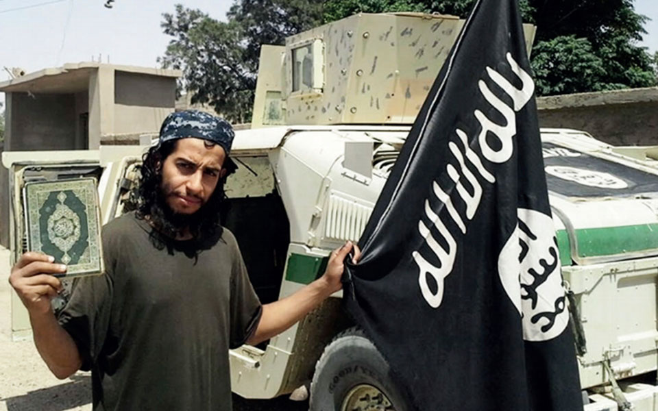 αμπντελχαμίντ-αμπαούντ-ο-τρομοκράτη-2110812