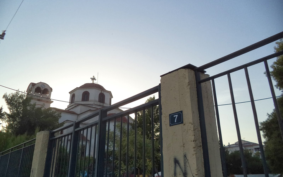 βόλος-κλειδώθηκε-μέσα-στην-εκκλησία-π-2111946