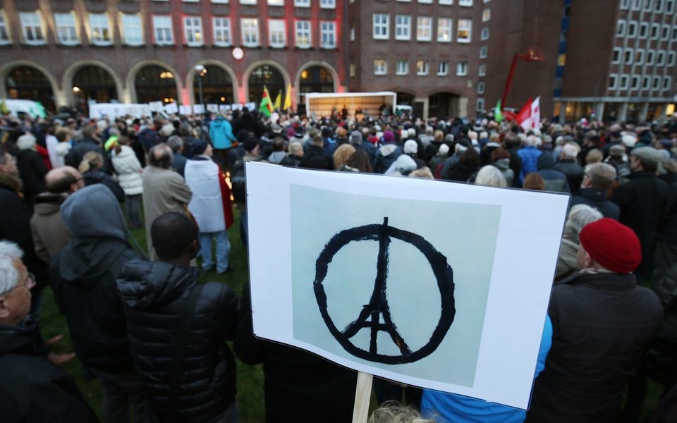 συνδρομή-στρατού-ζητεί-ο-σόιμπλε-2110928