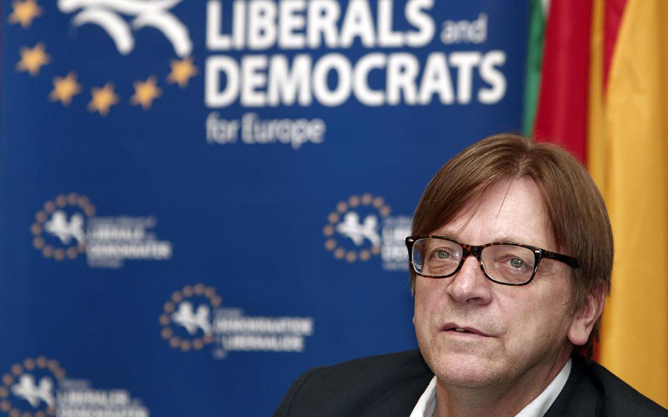 κρίση-προσφυγικό-στην-ατζέντα-θεοδωρ-2109736