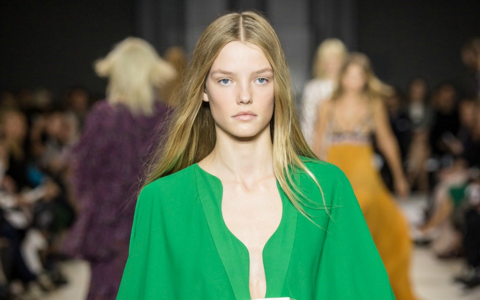 editors-choice-λαμπερή-επιδερμίδα-2110162