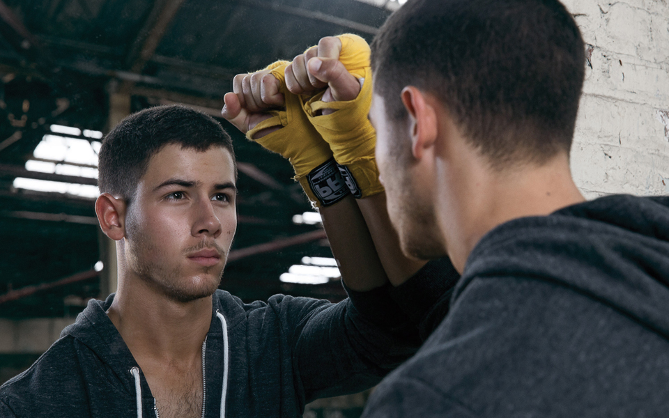 η-σειρά-που-έσωσε-μια-εταιρεία-μοτοσ-2110118