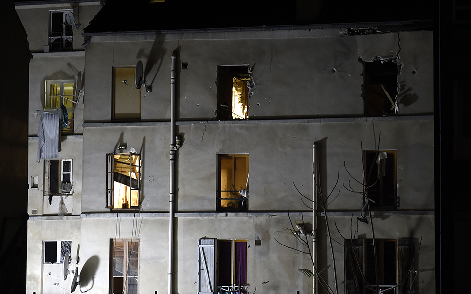 επτά-ώρες-άγριας-μάχης-αστυνομικών-με-2110911