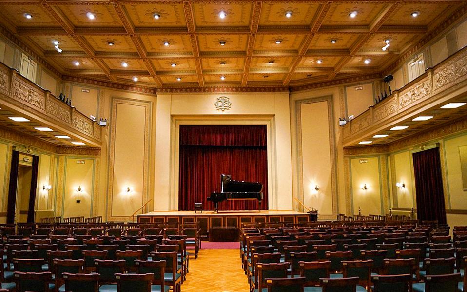 συζήτηση-για-πολιτιστική-διπλωματί-2112046