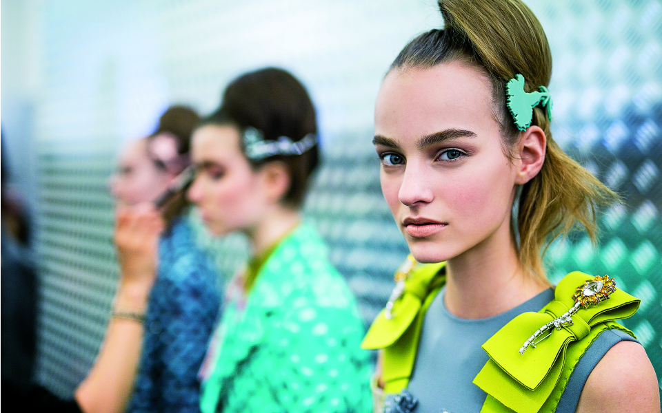 ποιος-φοβάται-το-σινιόν-2109013