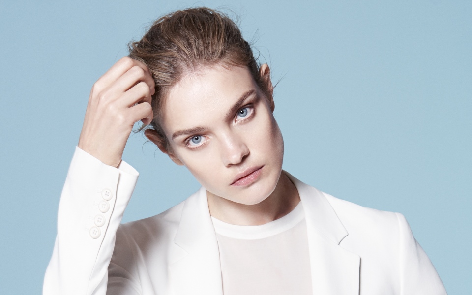 κρέμες-ματιών-φωτεινό-και-ξεκούραστο-2110731