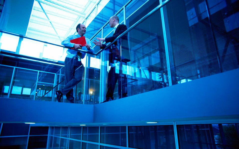 απρόθυμα-να-μιλήσουν-για-τις-δυσκολίε-2112352