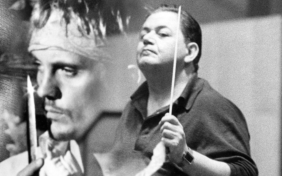 ο-χατζιδάκις-το-blue-και-το-χόλιγουντ-2109146