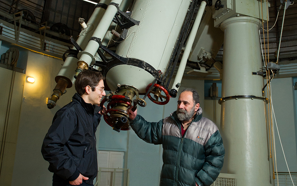 ενας-θησαυρός-της-επιστήμης-στο-αστερ-2115285