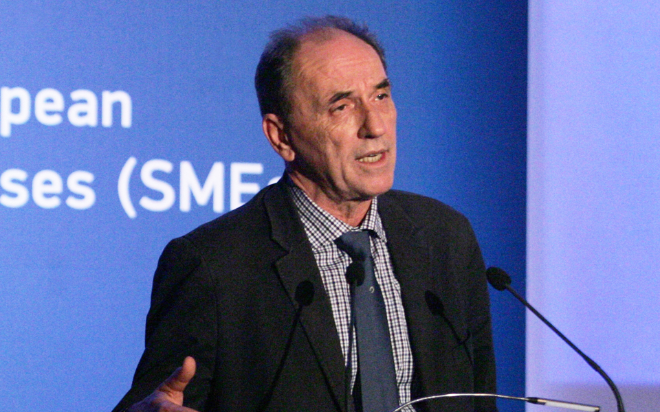 πρόσκληση-επενδυτών-μέσω-βίντεο-2114591