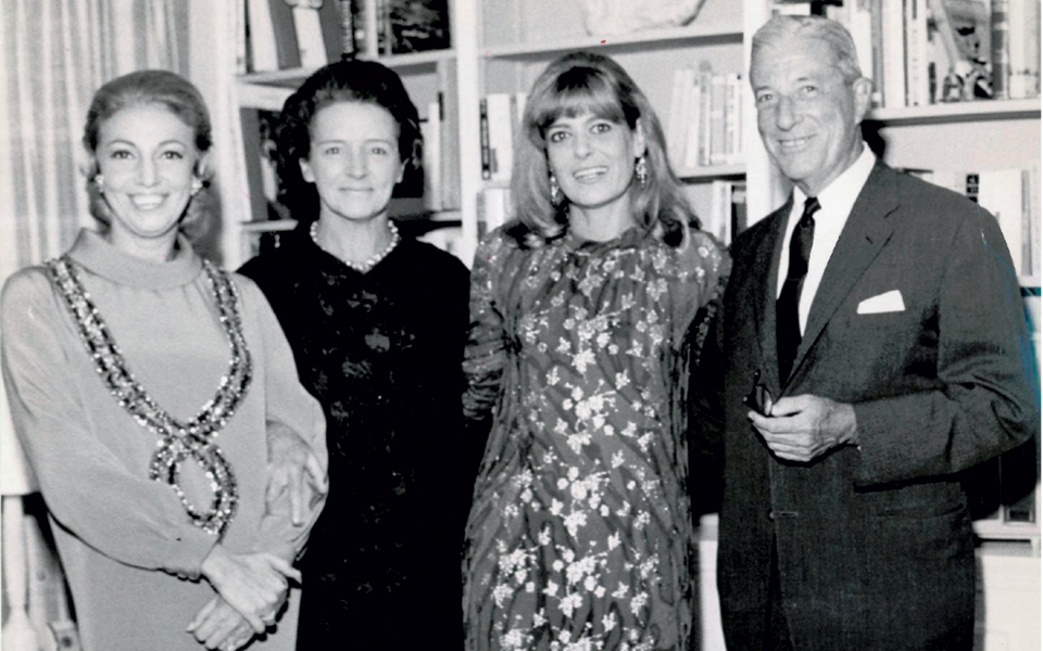 aποχαιρετισμός-στην-nτόντα-bορίδη-γουλα-2115104