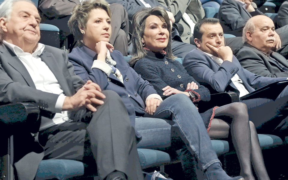 αδωνις-λάκης-αλέξανδρος-μέρος-β΄-2115110