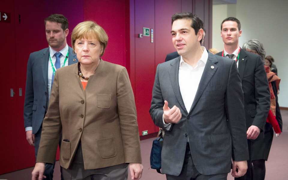 δέσμευση-προς-μέρκελ-για-hotspots-2115230