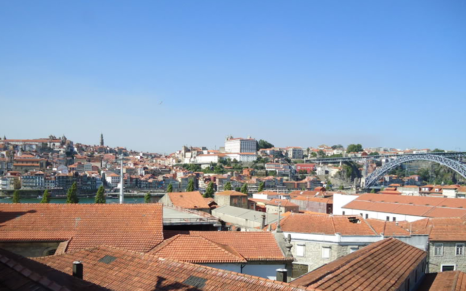 αυξάνονται-οι-επενδύσεις-στην-πορτογ-2115318