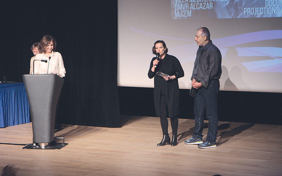 mε-το-bραβείο-kαλύτερης-tαινίας-στην-κατη-2115302