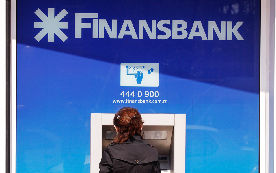 ενας-μεγάλος-κύκλος-κλείνει-με-τη-finansbank-2115647