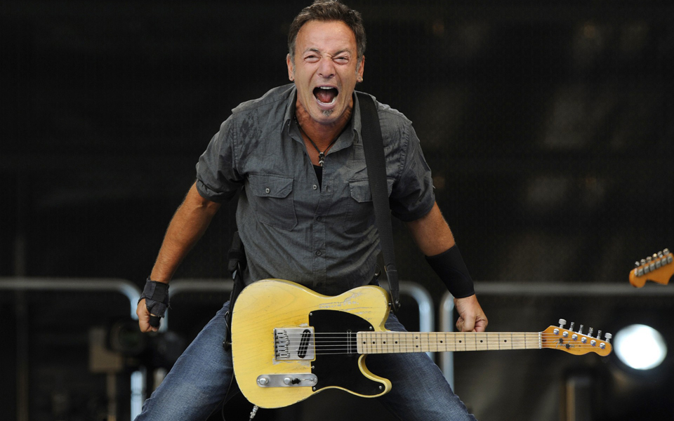 η-φωνή-ανάμεσα-στο-αμερικανικό-όνει-2113040