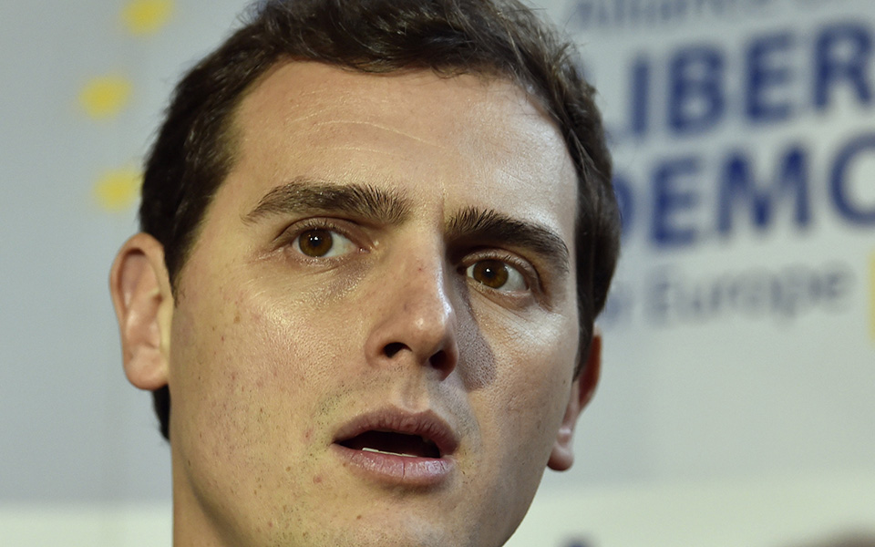 η-ισπανία-στις-κάλπες-με-νέους-ρυθμιστ-2115261