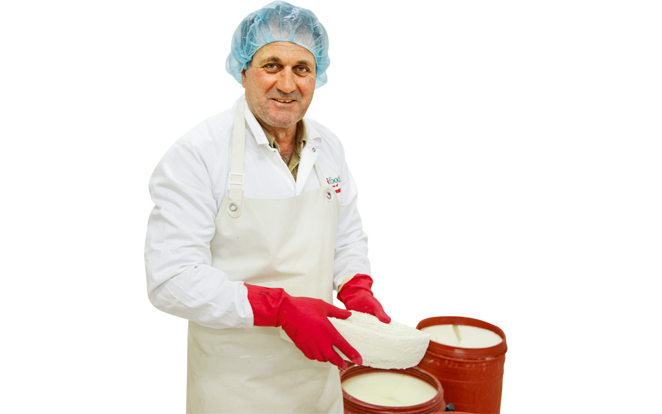 στη-δήμαινα-ξέρουν-από-φέτα-2114434