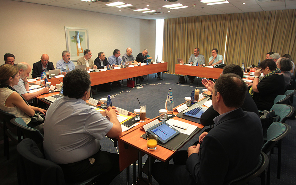 οι-περικοπές-στα-αει-στη-σύνοδο-πρυτάν-2115250