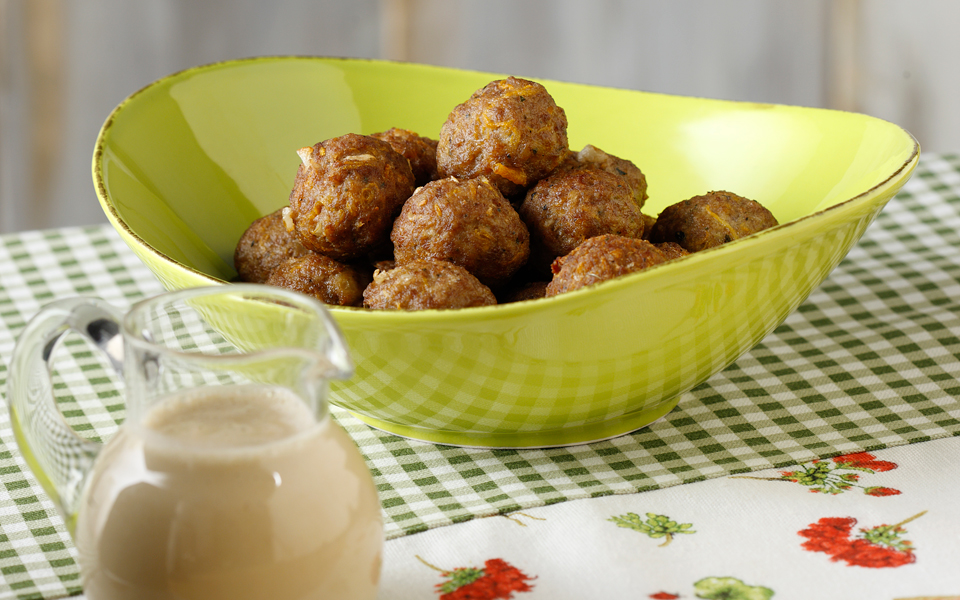 τραγανοί-κεφτέδες-με-καρότο-και-κάρι-2115814