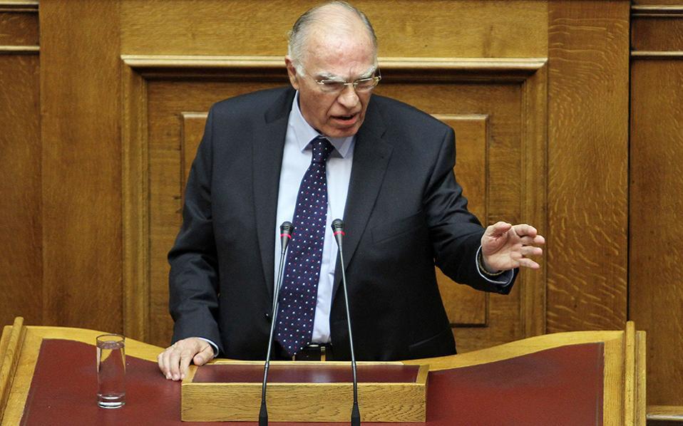 ποτάμι-από-τις-κατάρες-στα-ψεύδη-ο-λεβέ-2116409