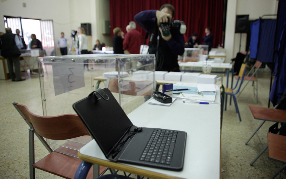 σύγκρουση-εντός-ν-δ-στη-σκιά-καραμαν-2114519