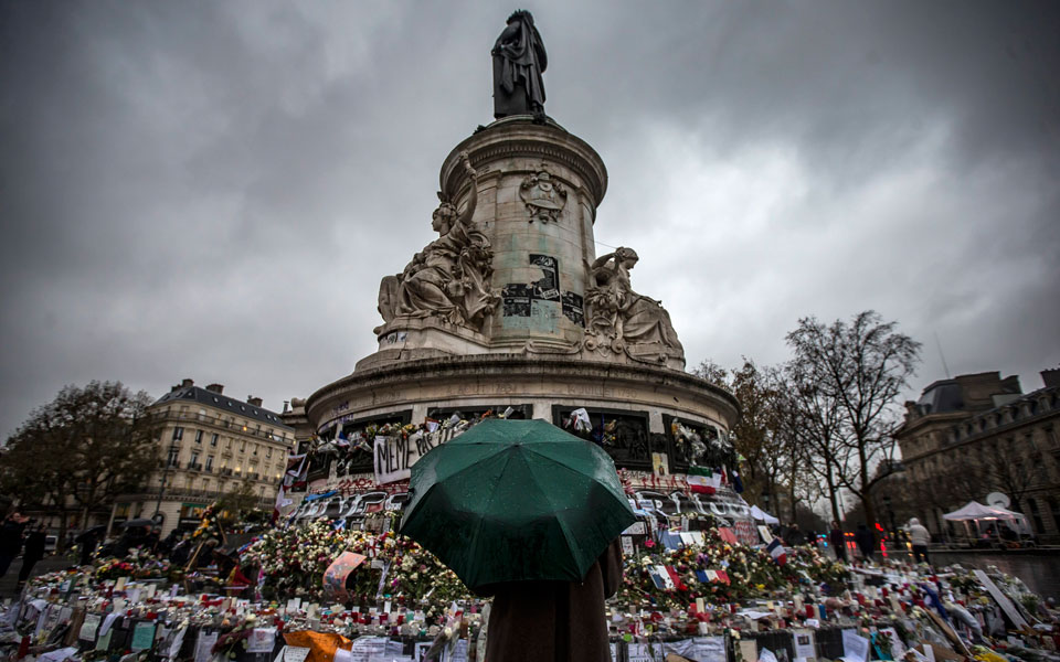 το-κανονικό-και-το-άλεκτο-2116360