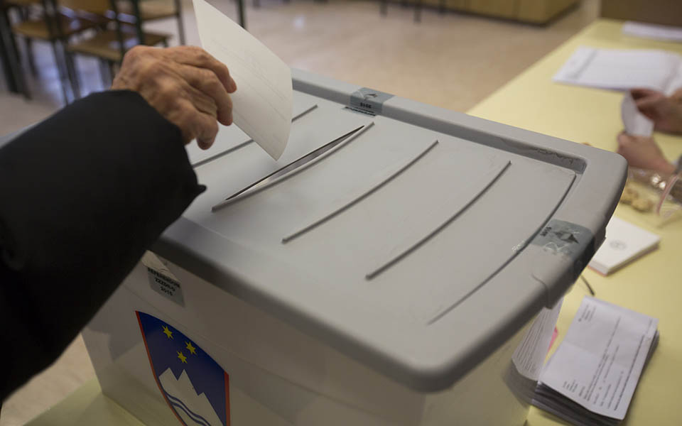 δημοψήφισμα-στη-σλοβενία-απορρίπτει-2115465