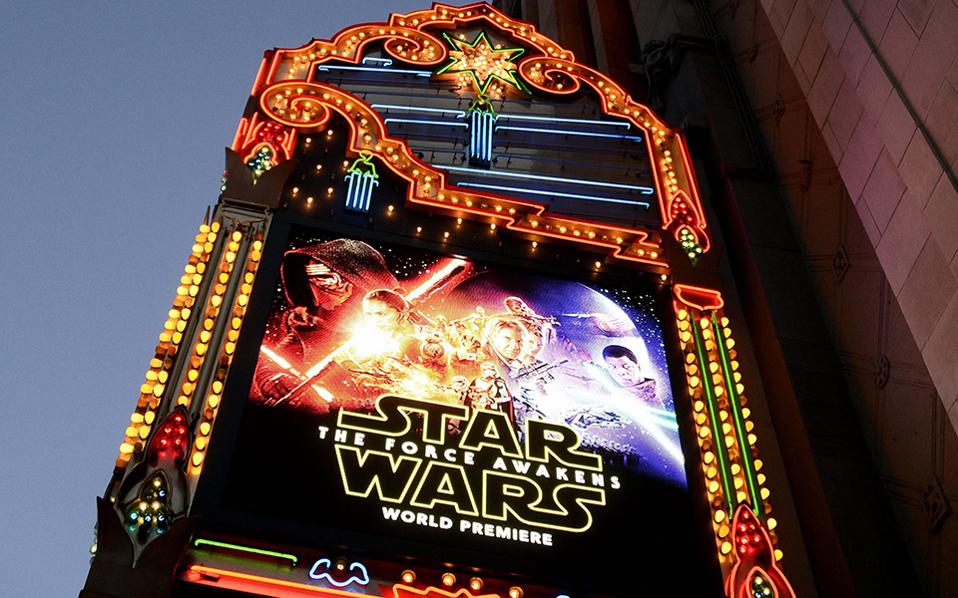 ρεκόρ-εισπράξεων-στην-πρεμιέρα-του-star-wars-2115222