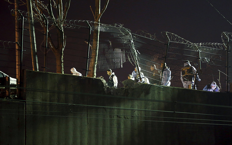 τουρκία-ένας-αστυνομικός-και-δύο-βομβ-2112681